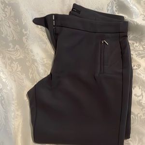 Size 12 ankle pant never worn